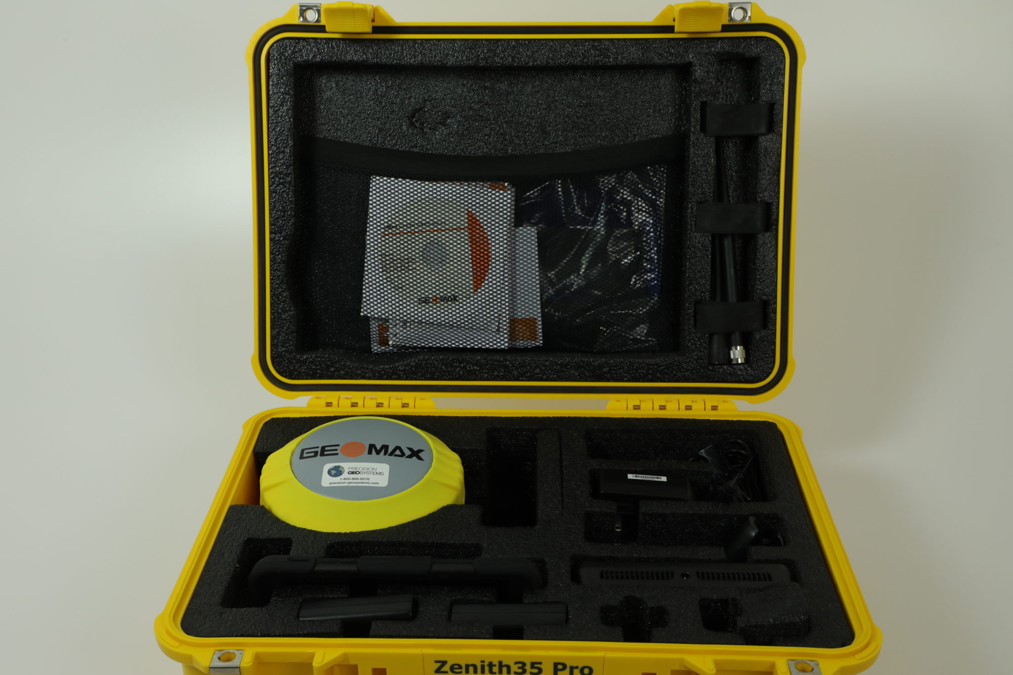 Geomax Zenith 35 GPS GNSS Antenna with 7 inch Galaxy Tab A with XPad