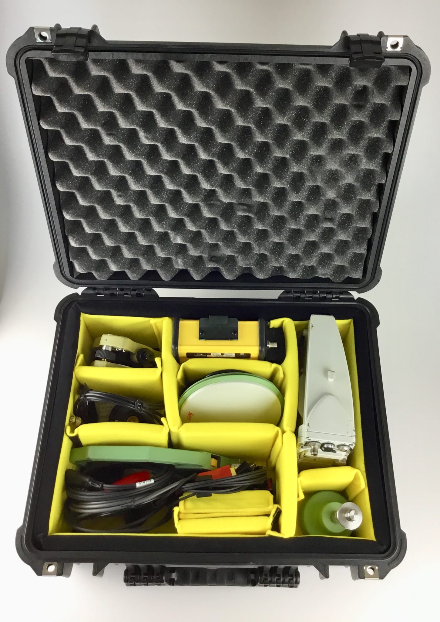 Leica System 1200 GPS/GLONASS Base Kit w/ 35w PDL Radio Leica System 1200 GPS/GLONASS Base Kit w/ 35w PDL Radio