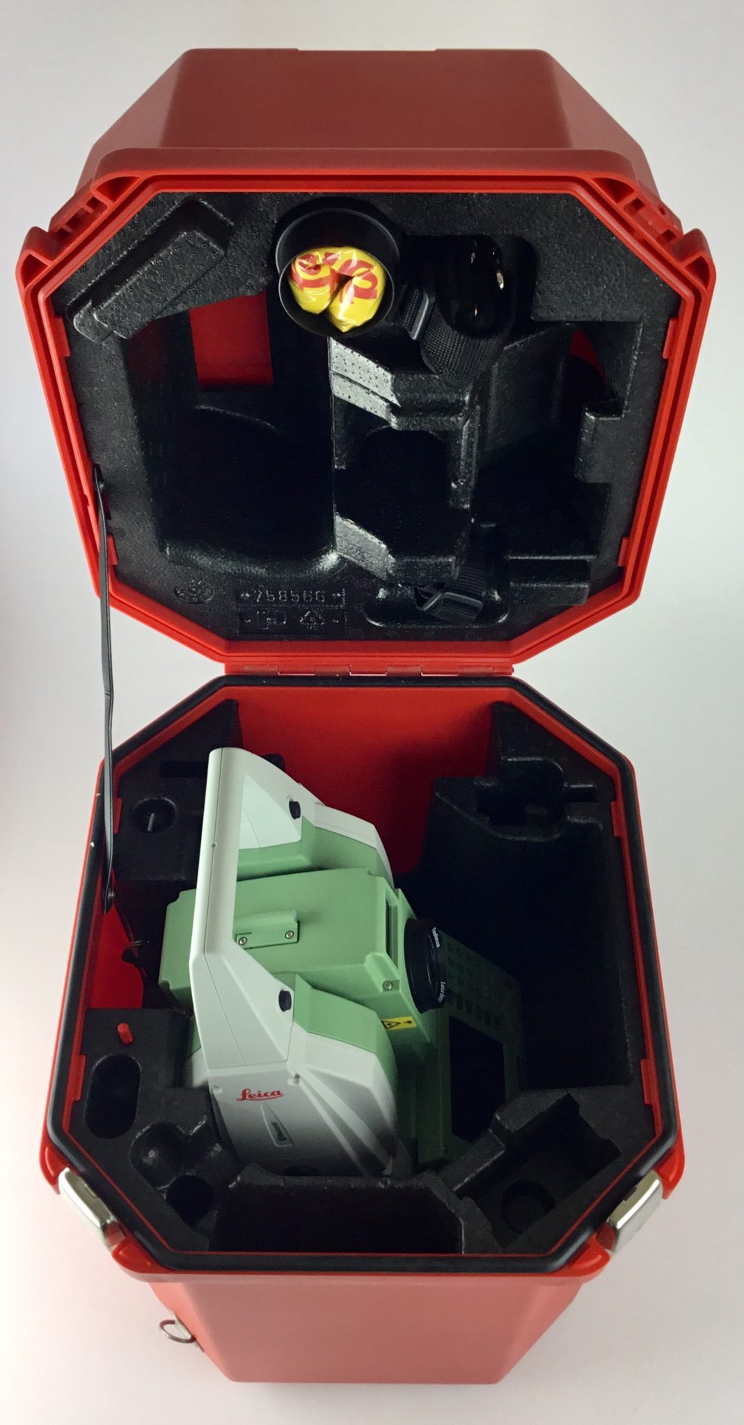 Leica TS30 Leica TS30