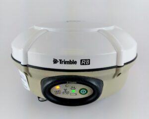 Trimble R8 Model 4