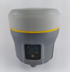 Trimble R10 with TSC3