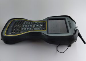 Trimble S6 with TSC3