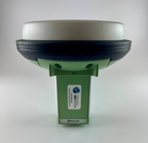 Leica GS15 GNSS Receiver with CS15