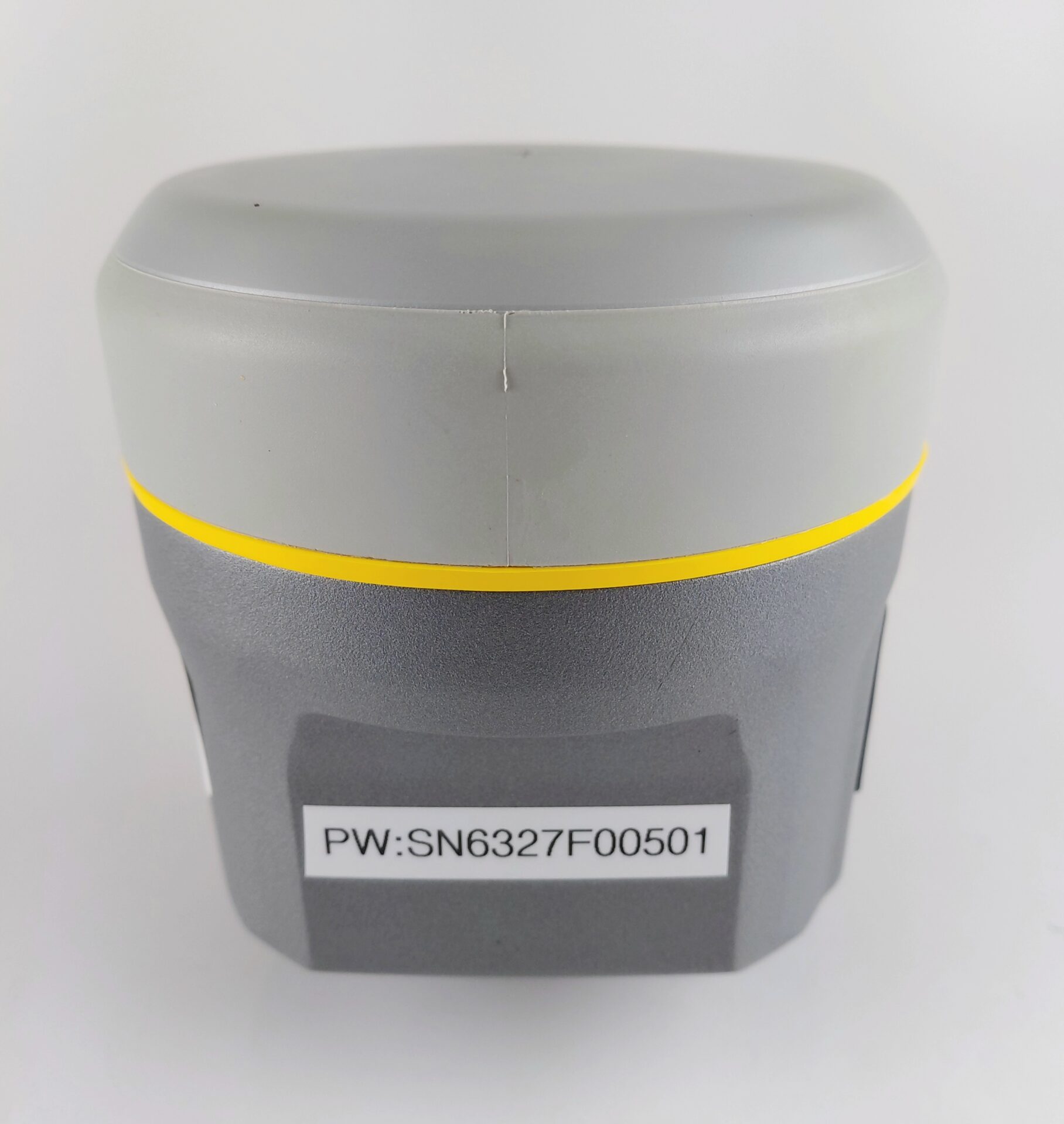 Trimble R12i GNSS Receiver Trimble R12i GNSS Receiver